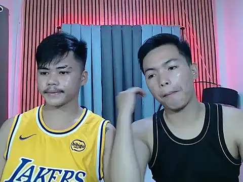 Snapshot of hot_emman chatting on 11-17-25, 10:32 hot emman online show from 11-17-25, 10:32