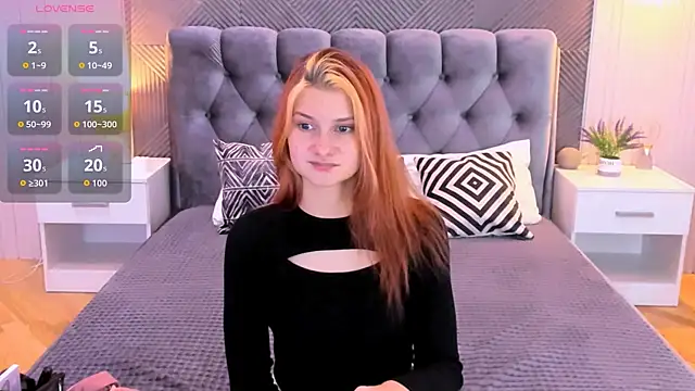 Snapshot of NightOpal chatting on 11-13-25, 04:28 NightOpal online show from 11-13-25, 04:28