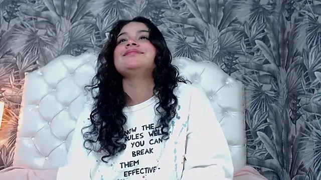 RylieRoss online show from 10-10-25, 01:21