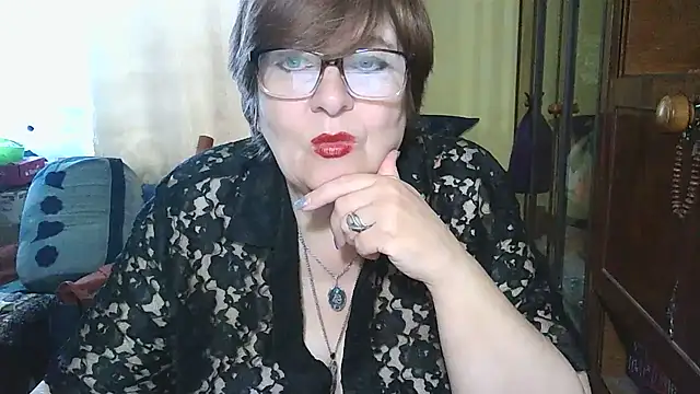 VeronicaGold511 online show from 10-05-25, 07:17
