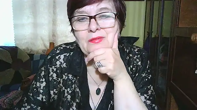 Snapshot of VeronicaGold511 chatting on 12-16-25, 08:19 VeronicaGold511 online show from 12-16-25, 08:19