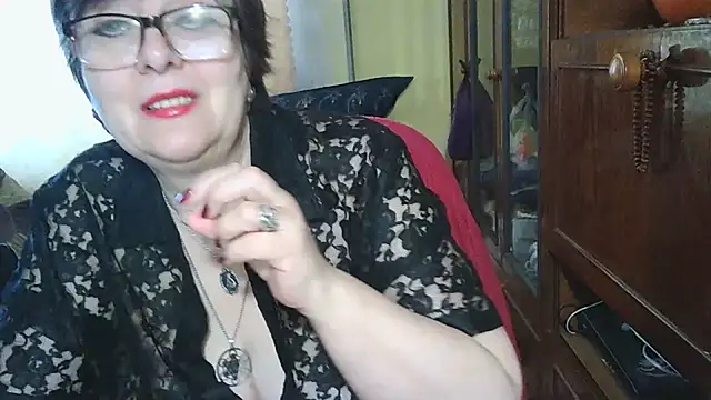 Snapshot of VeronicaGold511 chatting on 01-13-26, 09:36 VeronicaGold511 online show from 01-13-26, 09:36