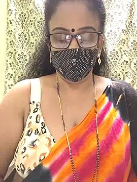 sweet-lotus online show from 10-16-25, 07:04