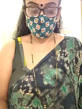 sweet-lotus online show from 12-20-25, 05:47