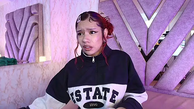 Snapshot of redd_pandaa chatting on 11-30-25, 03:21 redd pandaa online show from 11-30-25, 03:21