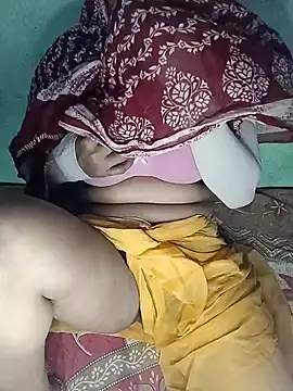 Hotty-Monaa online show from 10-09-25, 05:00