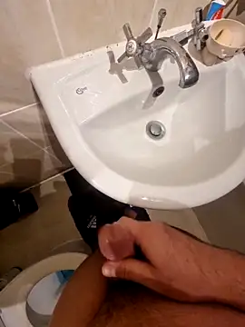 Chubbyfatty000 online show from 11-15-25, 09:43