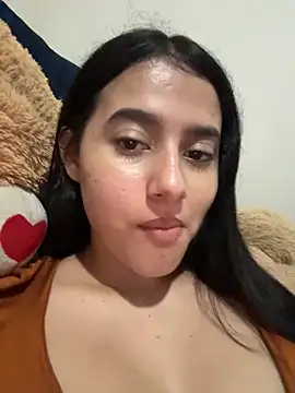 Snapshot of vikysexy283 chatting on 11-13-25, 05:17 vikysexy283 online show from 11-13-25, 05:17