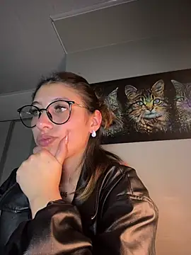 AriaBliss- online show from 10-12-25, 03:38