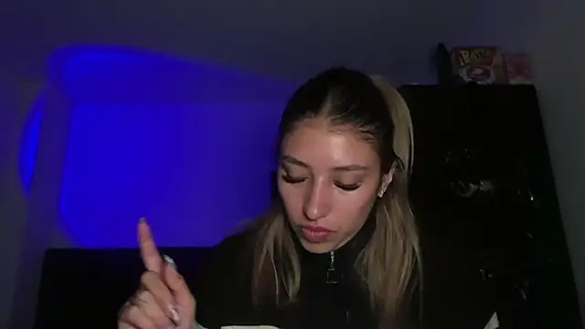 AriaBliss- online show from 01-10-26, 07:48