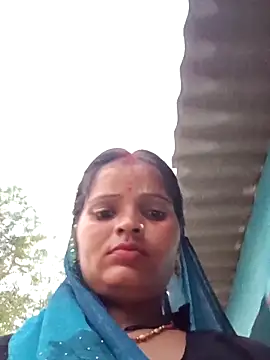 Neelamt12 online show from 09-25-25, 03:49