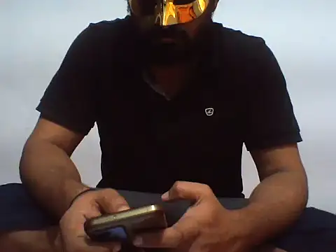 Snapshot of couplehy chatting on 09-28-25, 09:14 couplehy online show from 09-28-25, 09:14