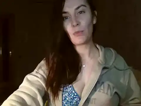 Snapshot of KatalinaQE chatting on 11-03-25, 05:09 KatalinaQE online show from 11-03-25, 05:09