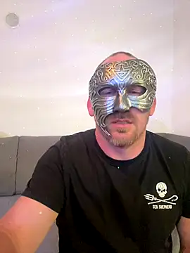 Celin Luca210 online show from 09-10-25, 06:19