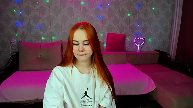 Snapshot of Molly_Kitty chatting on 09-29-25, 02:49 Molly Kitty online show from 09-29-25, 02:49