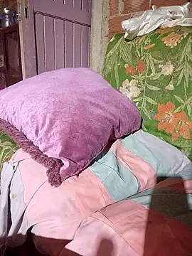 Snapshot of jojo1986No chatting on 10-23-25, 10:08 jojo1986No online show from 10-23-25, 10:08