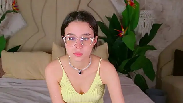 LANA MILANO online show from 10-22-25, 03:45