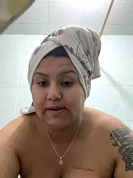 naomy26 online show from 11-12-25, 07:24