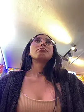 Violeet Smith online show from 10-05-25, 04:33