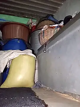 MISS LOVE 001 online show from 10-26-25, 04:46