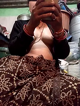 MISS LOVE 001 online show from 11-21-25, 05:00