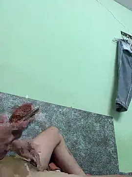 Vnleo2001 online show from 09-29-25, 08:41