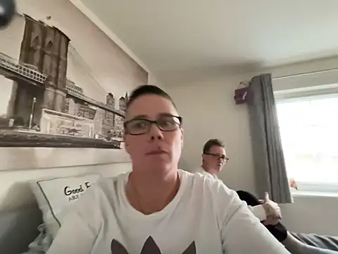 voluptuous-minx online show from 02-15-26, 03:31