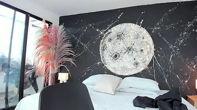 MadisonSky  online show from 12-14-25, 01:16