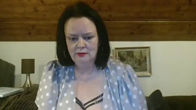 TiffanyMature online show from 10-04-25, 10:19