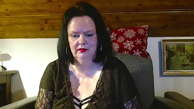 TiffanyMature online show from 01-06-26, 03:16