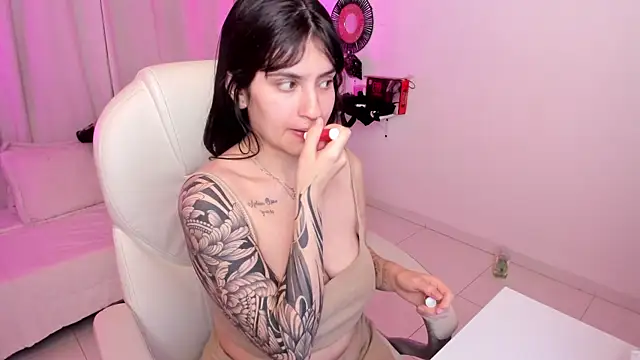 Snapshot of kurito_ chatting on 10-12-25, 03:49 kurito online show from 10-12-25, 03:49