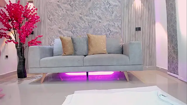 karlie small online show from 03-02-26, 08:04