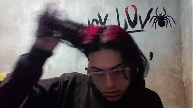 dirty model online show from 11-25-25, 04:56