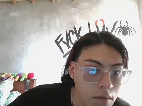 dirty model online show from 03-03-26, 07:53