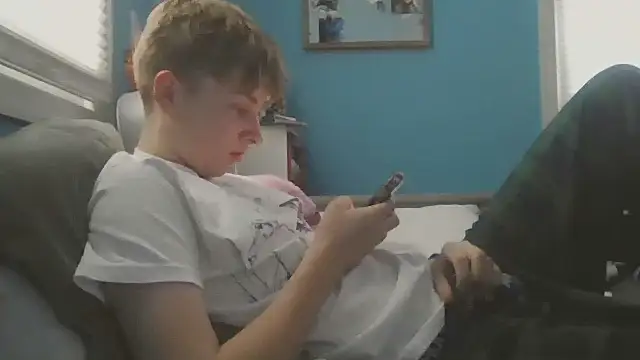 Liam axel35 online show from 12-05-25, 08:27