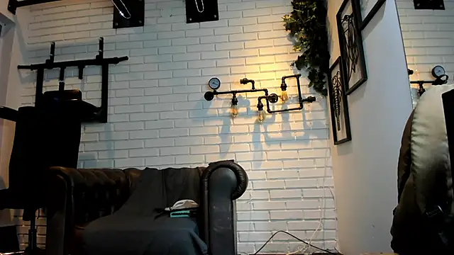 ItaloMoore online show from 09-23-25, 11:13