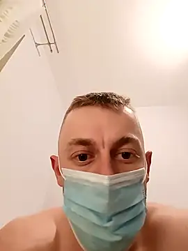 Snapshot of Adamggg98 chatting on 11-26-25, 03:13 Adamggg98 online show from 11-26-25, 03:13