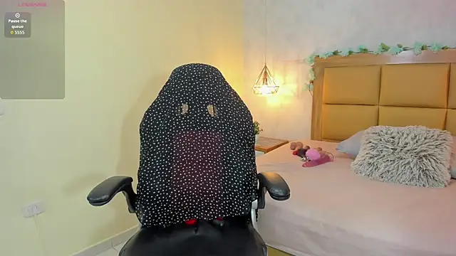 MELISSAROUGE online show from 01-13-26, 07:30