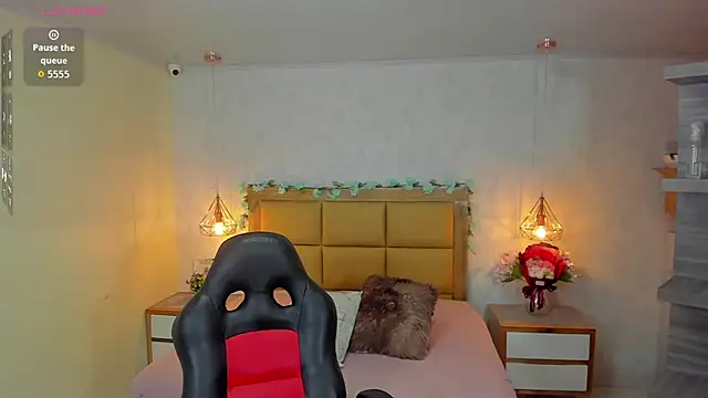 MELISSAROUGE online show from 01-16-26, 07:40