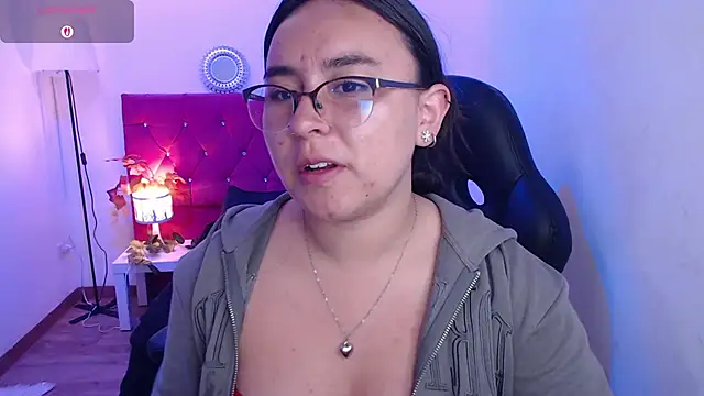 SashaGrey   online show from 09-17-25, 01:02