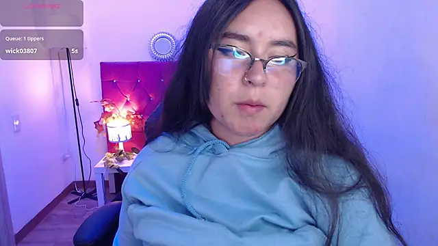 SashaGrey   online show from 09-19-25, 08:09