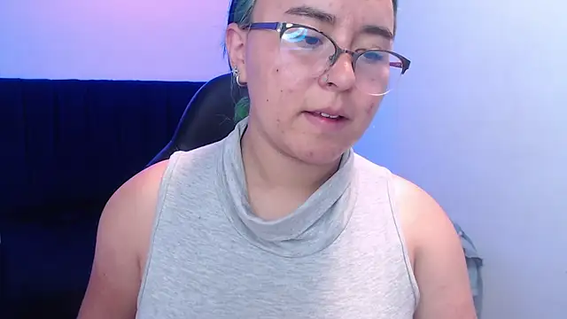 SashaGrey   online show from 10-28-25, 03:04