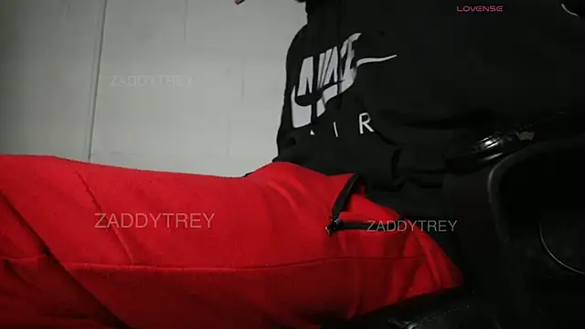 Snapshot of zaddytrey chatting on 03-28-26, 07:30 zaddytrey online show from 03-28-26, 07:30