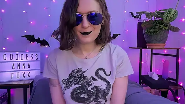 mistressannafoxx online show from 11-28-25, 10:01