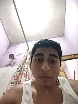 Snapshot of Rtmh1250 chatting on 11-26-25, 04:13 Rtmh1250 online show from 11-26-25, 04:13