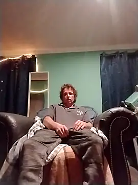 CatchyPart93 online show from 12-18-25, 09:37