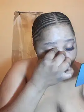 PRINCESSEMELXX93 online show from 10-11-25, 12:43