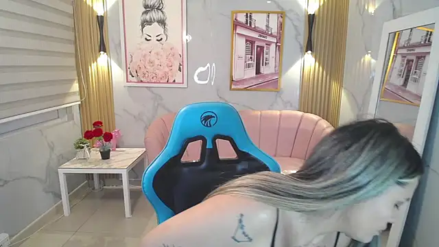 Jade Jones a online show from 11-20-25, 03:39