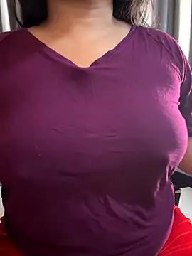 Maggi-is-back online show from 11-20-25, 03:39