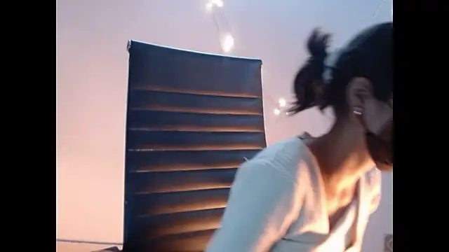  kamyaa09 online show from 12-15-25, 06:23